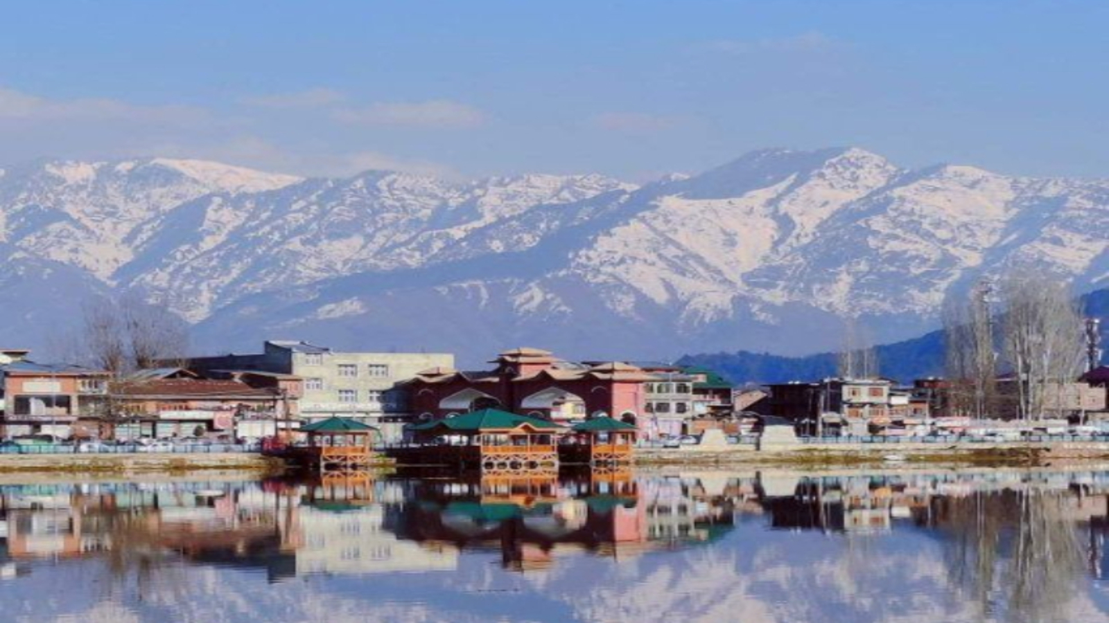 Best tourist places in Srinagar